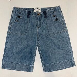 Levi’s Bermuda Jean Denim Shorts- Size 10 -Side Buttons Sailor- 2008 Nautical